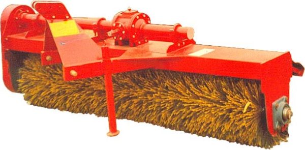 Road Sweeper – Tractor driven
