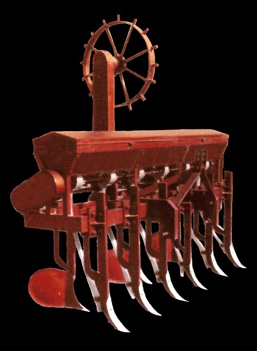 Fertilizer ridger